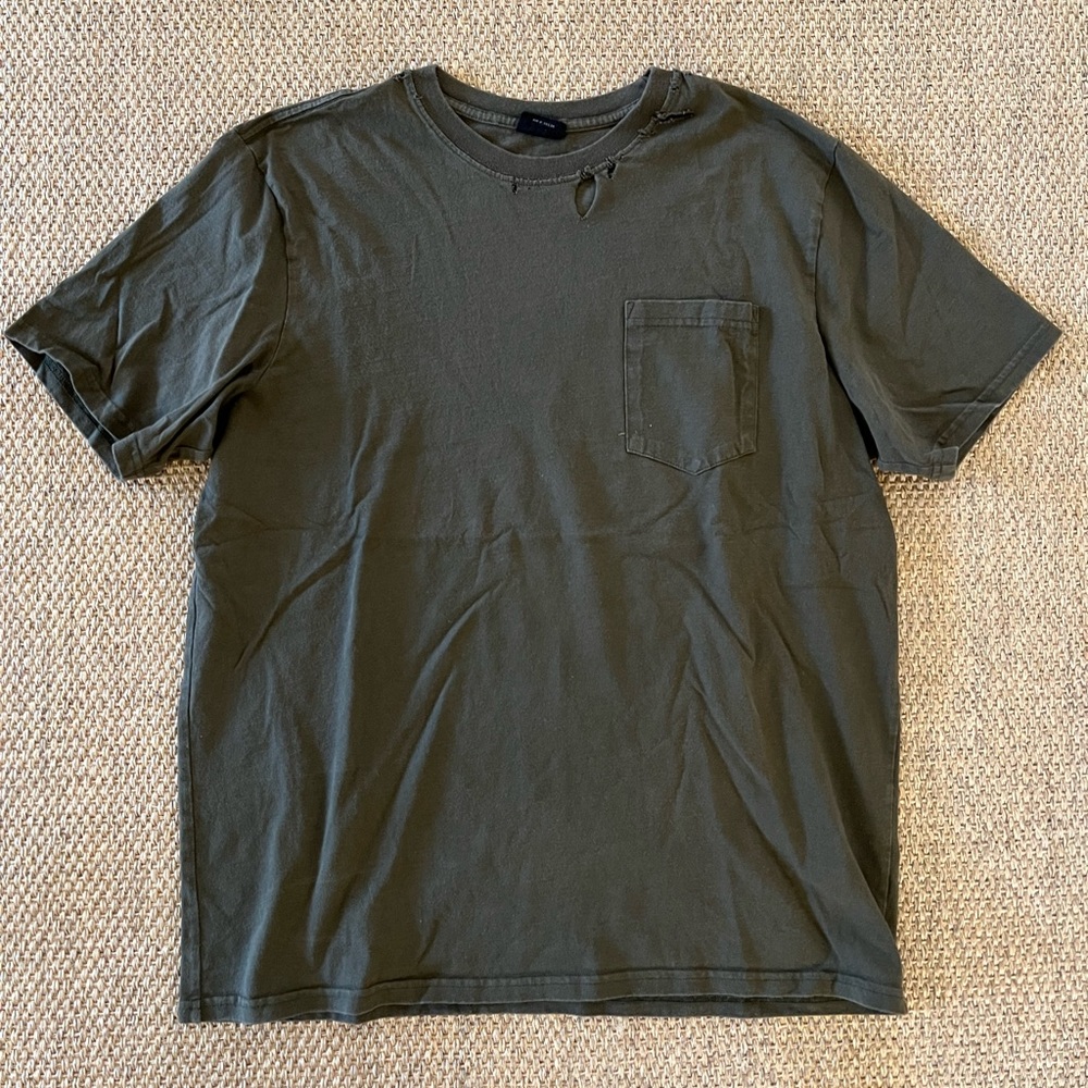 Filson green distressed pocket t shirt